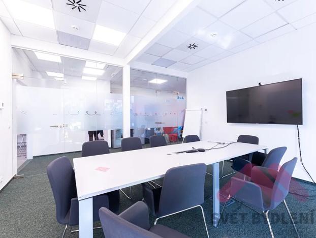 Pronájem kanceláře, Praha - Karlín, Sokolovská, 289 m2