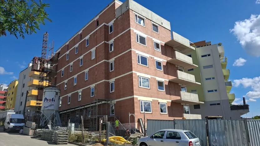 Prodej komerční nemovitosti, Brno, Chvalovka, 89 m2