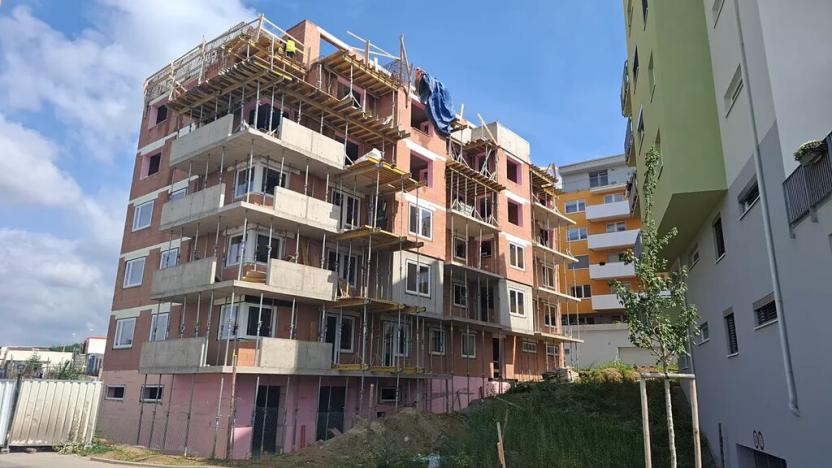 Prodej komerční nemovitosti, Brno, Chvalovka, 89 m2