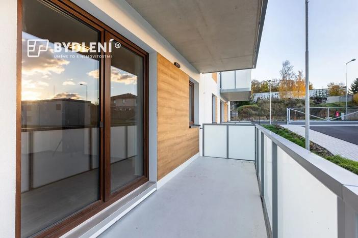 Pronájem bytu 2+kk, Teplice, Novoveská, 47 m2