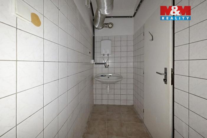 Pronájem obchodního prostoru, Karlovy Vary - Rybáře, Sokolovská, 34 m2
