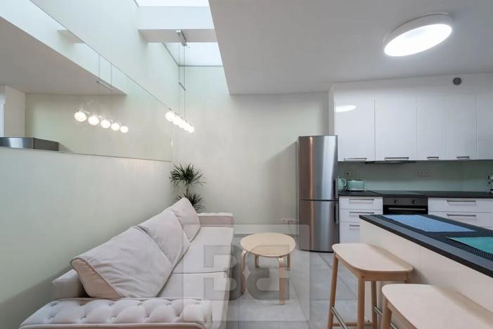 Pronájem bytu 1+1, Praha - Nové Město, Dittrichova, 50 m2