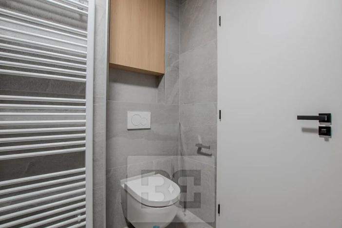 Pronájem bytu 3+kk, Praha - Libeň, Na Okrouhlíku, 74 m2