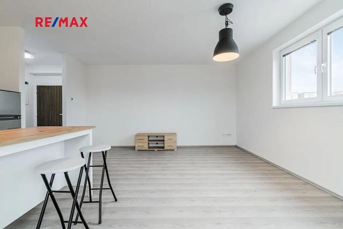 Pronájem bytu 2+kk, Vochov, 51 m2