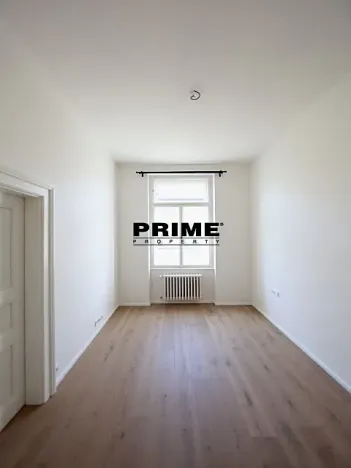 Pronájem bytu 3+kk, Praha - Nové Město, Lazarská, 71 m2