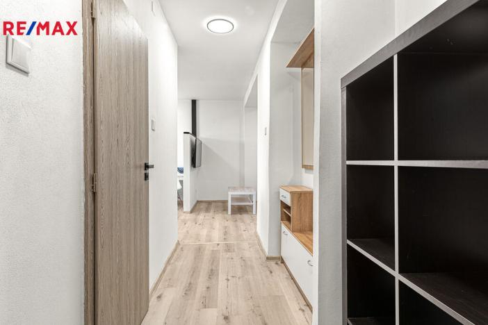 Prodej bytu 3+kk, Pardubice - Polabiny, Družstevní, 51 m2