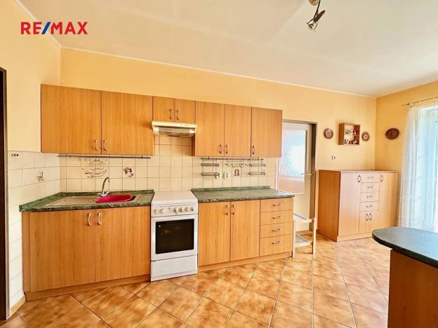 Prodej rodinného domu, Rybitví, Hakenova, 109 m2