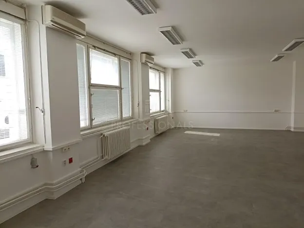 Pronájem kanceláře, Praha - Nové Město, Opletalova, 33 m2