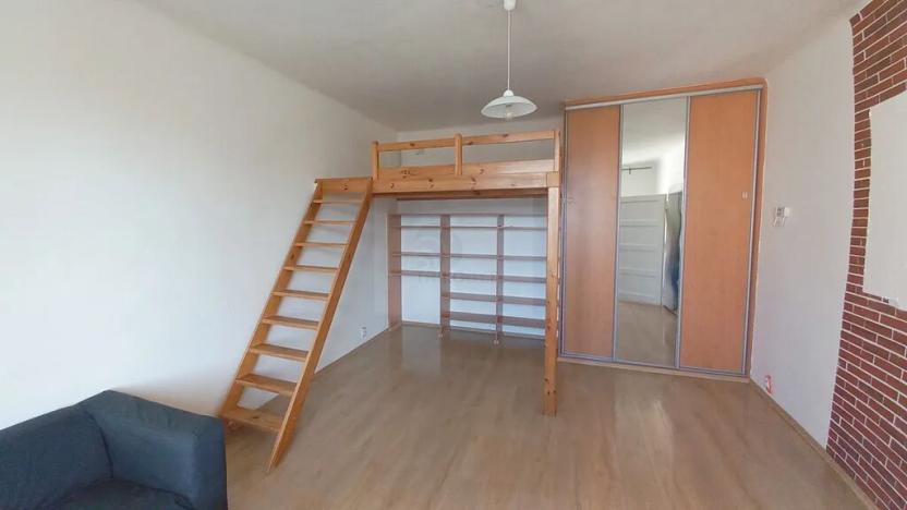 Pronájem bytu 1+1, Praha - Holešovice, Komunardů, 39 m2