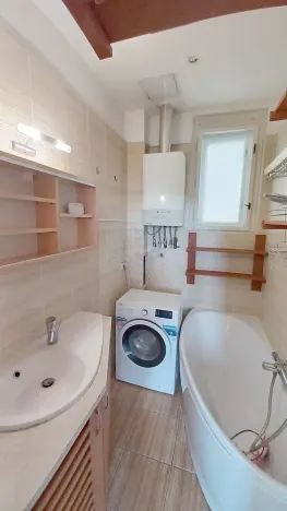 Pronájem bytu 1+1, Praha - Holešovice, Komunardů, 39 m2