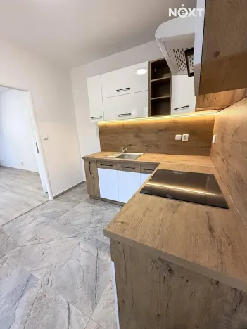 Pronájem bytu 2+1, Ostrava, Kubánská, 50 m2