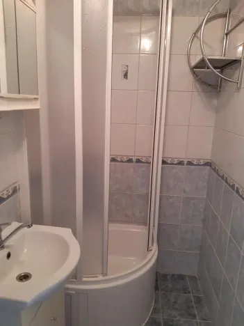 Pronájem bytu 2+kk, Kladno, Holandská, 39 m2