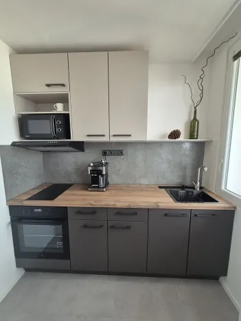 Pronájem bytu 1+1, Kladno, Čs. armády, 36 m2