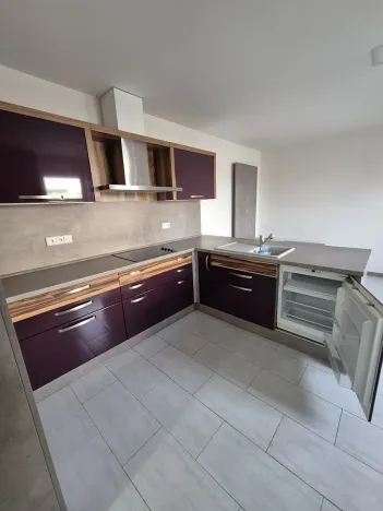 Pronájem bytu 2+kk, Kladno, Cyrila Boudy, 40 m2