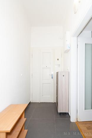 Pronájem bytu 2+kk, Praha - Vysočany, Novovysočanská, 39 m2