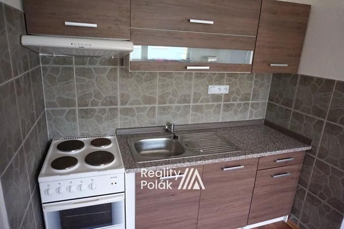 Pronájem bytu 2+kk, Liberec, Hrdinů, 41 m2