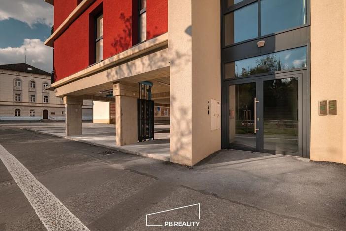 Pronájem bytu 2+kk, Plzeň, Kamenická, 55 m2