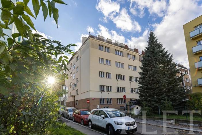 Prodej bytu 2+kk, Praha - Nusle, Zdaru, 47 m2