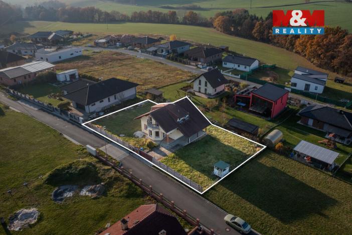 Prodej rodinného domu, Litohlavy, 151 m2