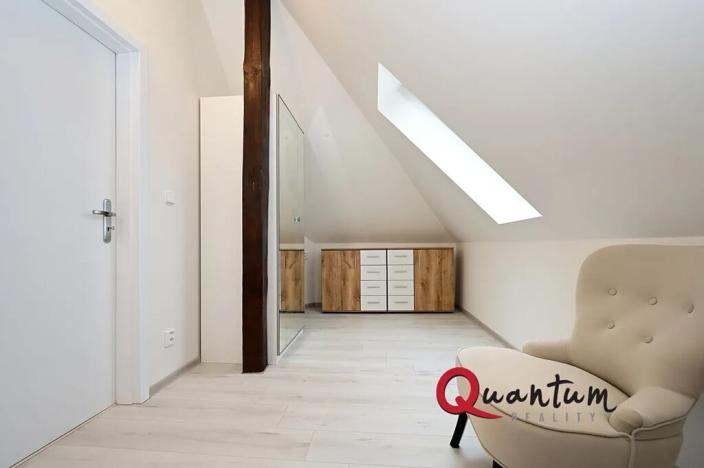 Pronájem bytu 2+kk, Praha - Břevnov, Hošťálkova, 85 m2