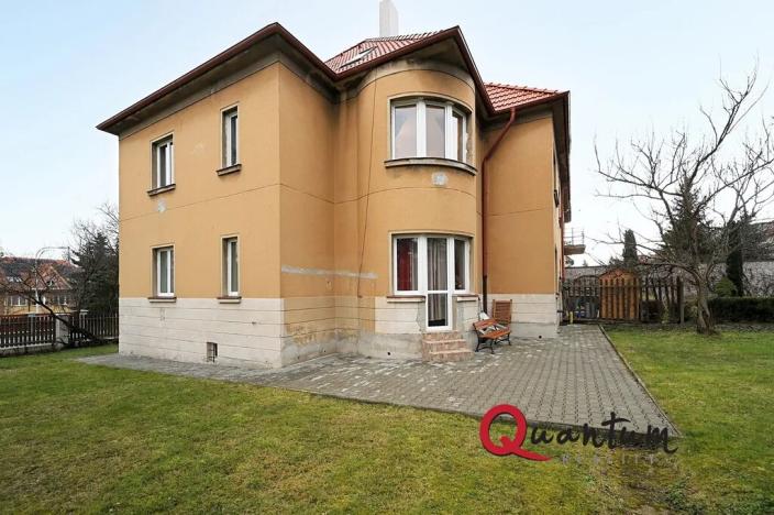 Pronájem bytu 2+kk, Praha - Břevnov, Hošťálkova, 85 m2