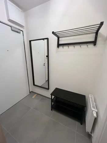 Pronájem bytu 1+kk, Praha - Hostivař, Nurmiho, 32 m2