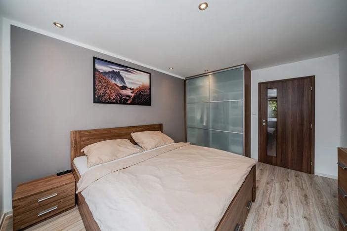 Pronájem bytu 2+1, Ostrava, Utvenkova, 51 m2