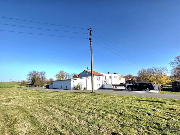 Prodej rodinného domu, Bělotín, 437 m2