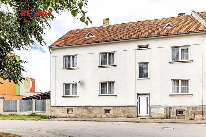 Prodej činžovního domu, České Velenice, Komenského, 247 m2