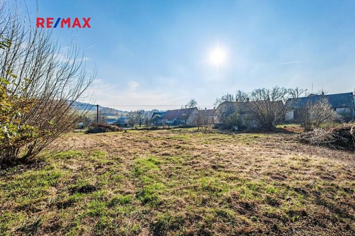 Prodej pozemku pro bydlení, Číměř, 3297 m2