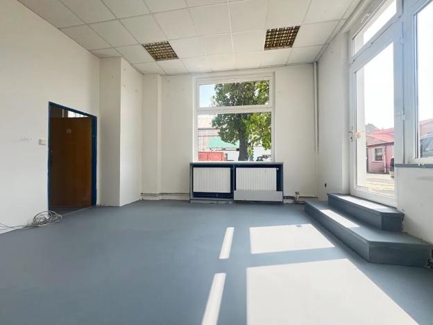 Pronájem obchodního prostoru, Kolín, Havlíčkova, 154 m2