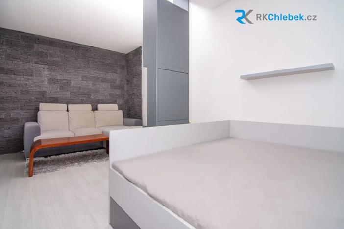 Pronájem bytu 1+1, Frýdek-Místek, Topolová, 36 m2