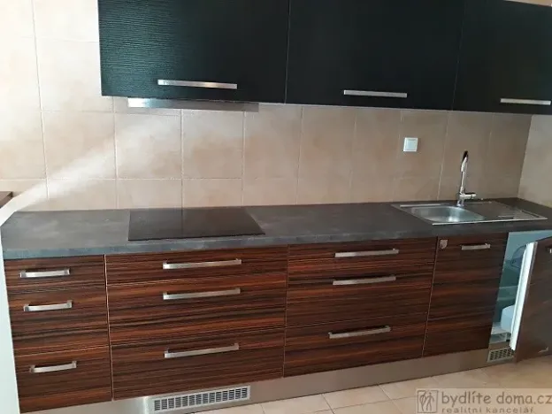 Pronájem bytu 1+kk, Tábor, Jordánská, 26 m2