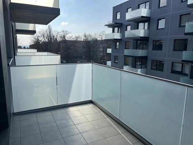 Pronájem bytu 2+kk, Praha, 56 m2