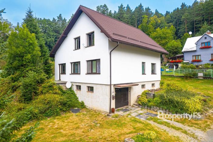 Prodej rodinného domu, Janovice, 250 m2