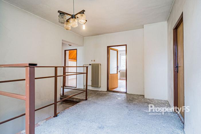 Prodej rodinného domu, Janovice, 250 m2