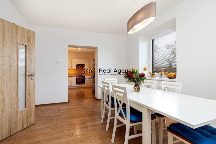 Prodej rodinného domu, Lužec nad Cidlinou, 253 m2