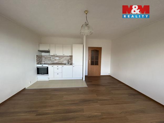 Pronájem bytu 1+kk, Ústí nad Labem - Krásné Březno, Obvodová, 31 m2