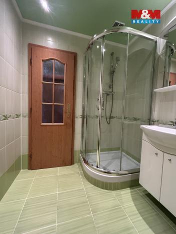 Pronájem bytu 1+kk, Ústí nad Labem - Krásné Březno, Obvodová, 31 m2