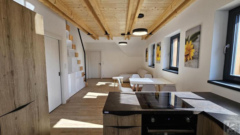 Prodej bytu 3+kk, Bedřichov, 87 m2