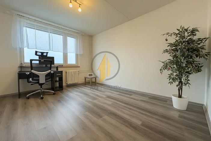 Prodej bytu 4+1, Jičín, Na jihu, 87 m2