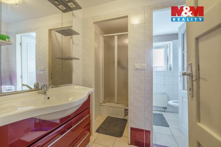 Prodej činžovního domu, Karlovy Vary - Bohatice, Jáchymovská, 700 m2