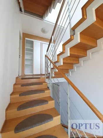 Pronájem rodinného domu, Praha, Nad výpustí, 250 m2