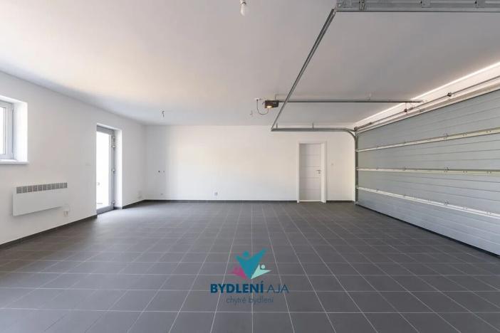 Prodej rodinného domu, Dubí, V Aleji, 206 m2