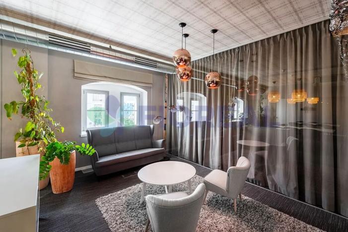 Pronájem kanceláře, Praha - Vinohrady, Korunní, 280 m2