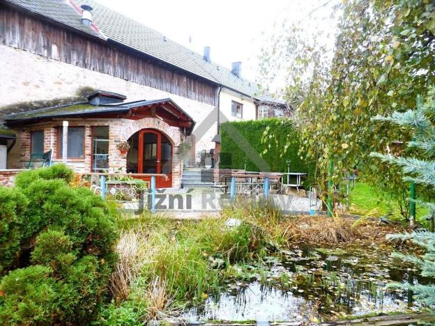 Prodej rodinného domu, Vyšší Brod, 500 m2