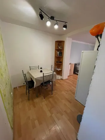 Pronájem bytu 1+kk, Třebotov, Karlštejnská, 30 m2