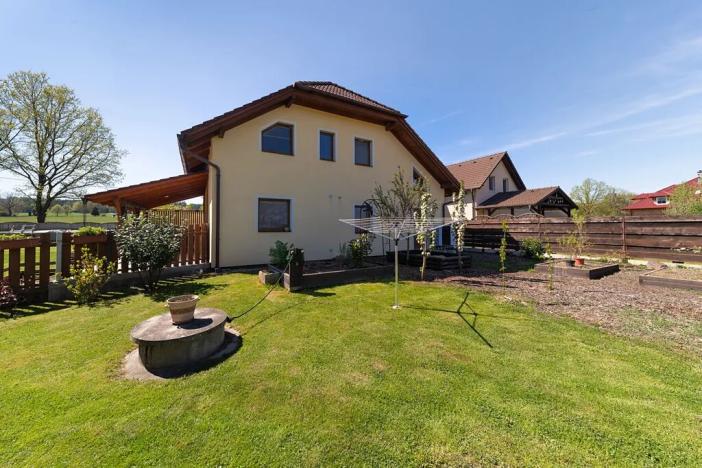 Prodej rodinného domu, Letiny, 282 m2