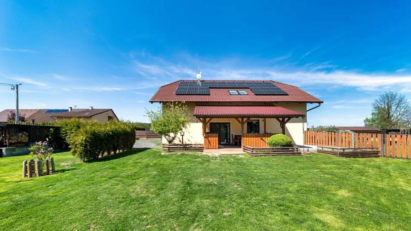 Prodej rodinného domu, Letiny, 282 m2