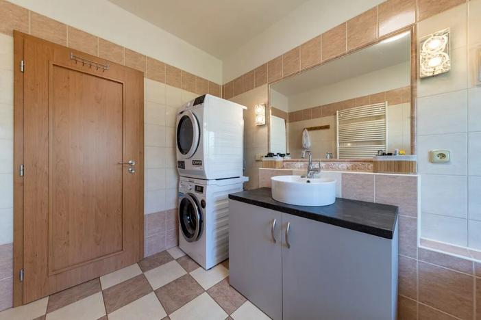 Prodej rodinného domu, Letiny, 282 m2